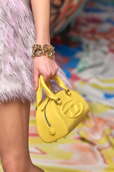 Look 89